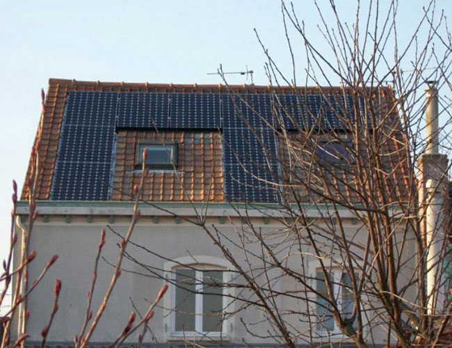 Installation de 10 panneaux solaires photovoltaïques à Annoeulin