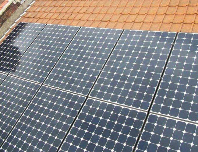 Installation de 10 panneaux solaires photovoltaïques à Hellemmes