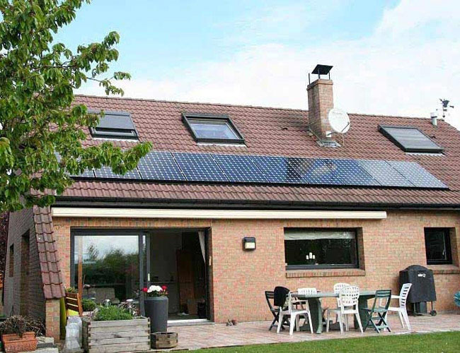 Installation de 10 panneaux solaires Photovoltaique Sunpower 300